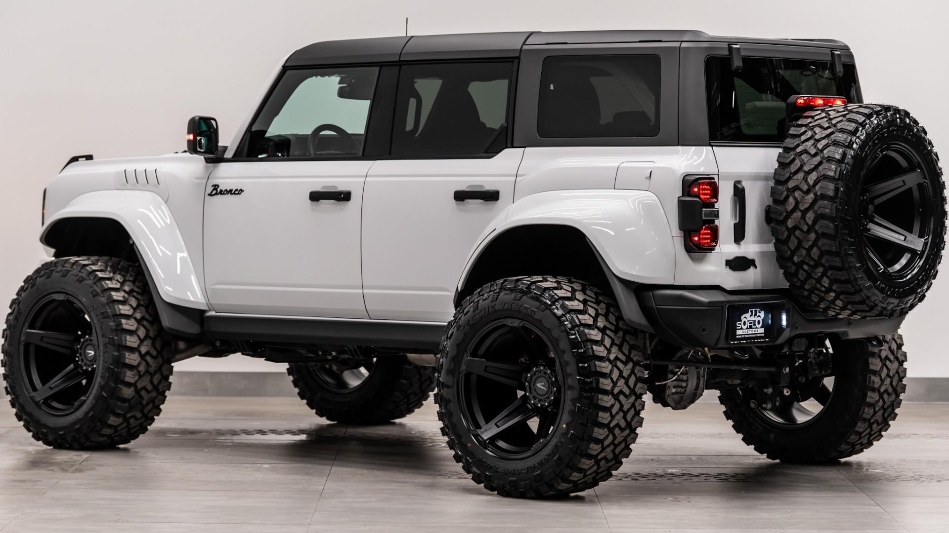 2024 FORD BRONCO RAPTOR in White, photo 10 of 60