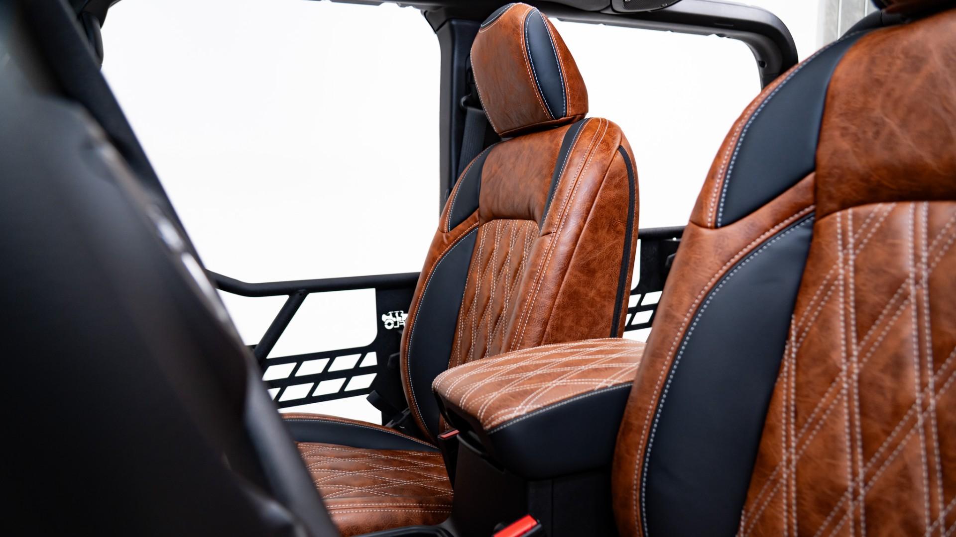2026 JEEP GLADIATOR in Tan, photo 27 of 60
