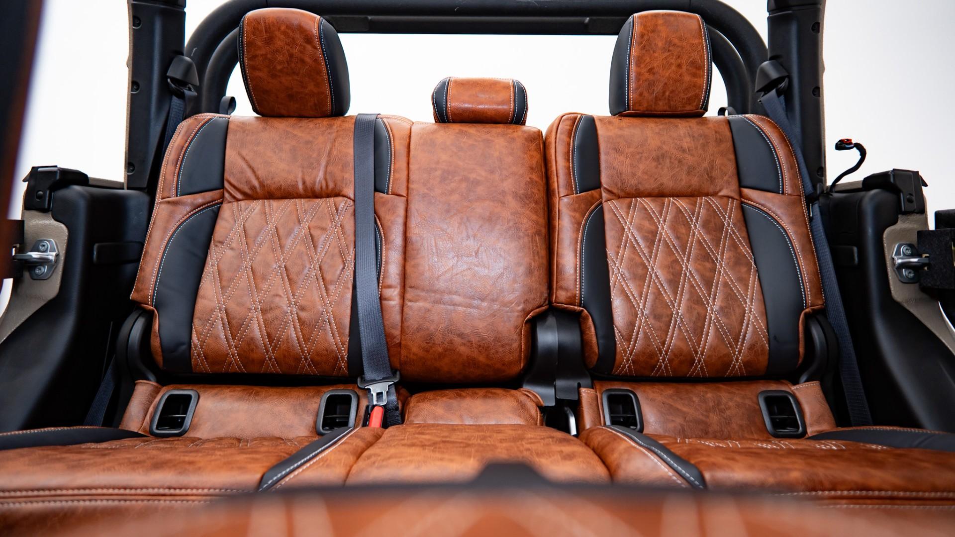 2026 JEEP GLADIATOR in Tan, photo 33 of 60