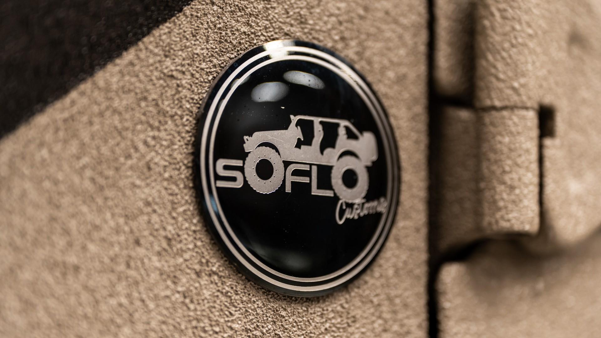 2026 JEEP GLADIATOR in Tan, photo 58 of 60