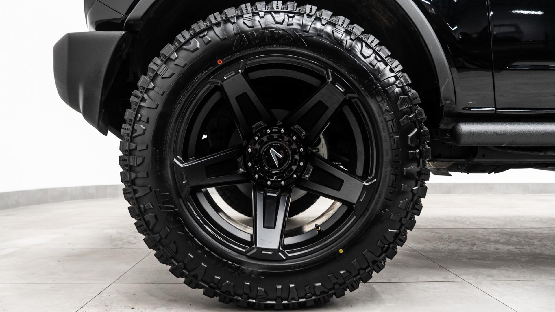 2026 FORD BRONCO in Black, photo 15 of 30