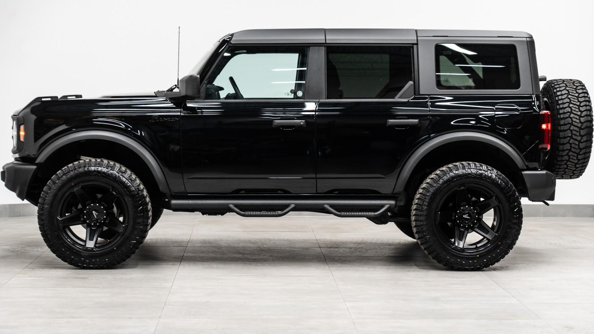 2026 FORD BRONCO in Black, photo 12 of 30