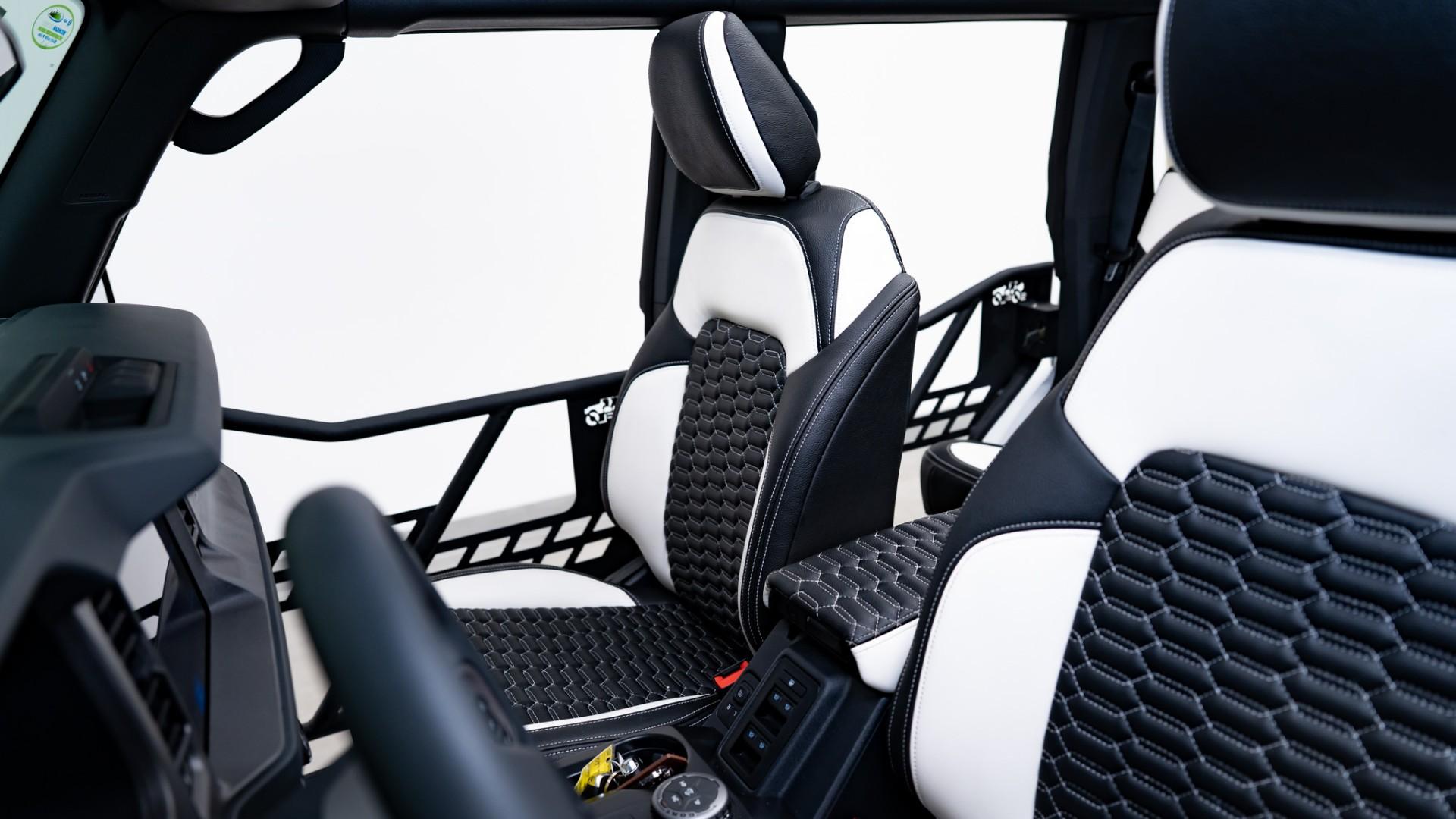 2026 FORD BRONCO in White, photo 18 of 56