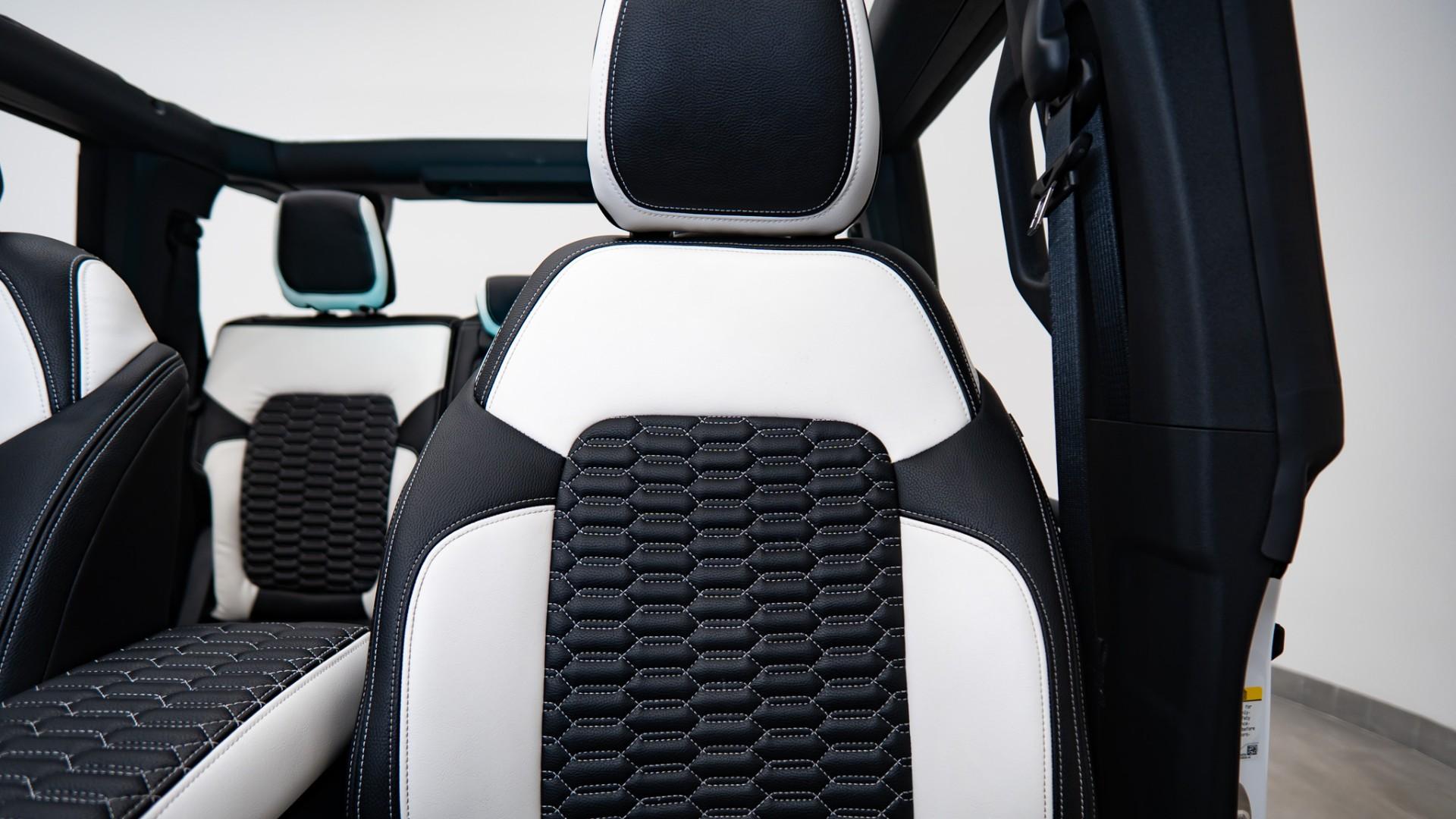 2026 FORD BRONCO in White, photo 36 of 56