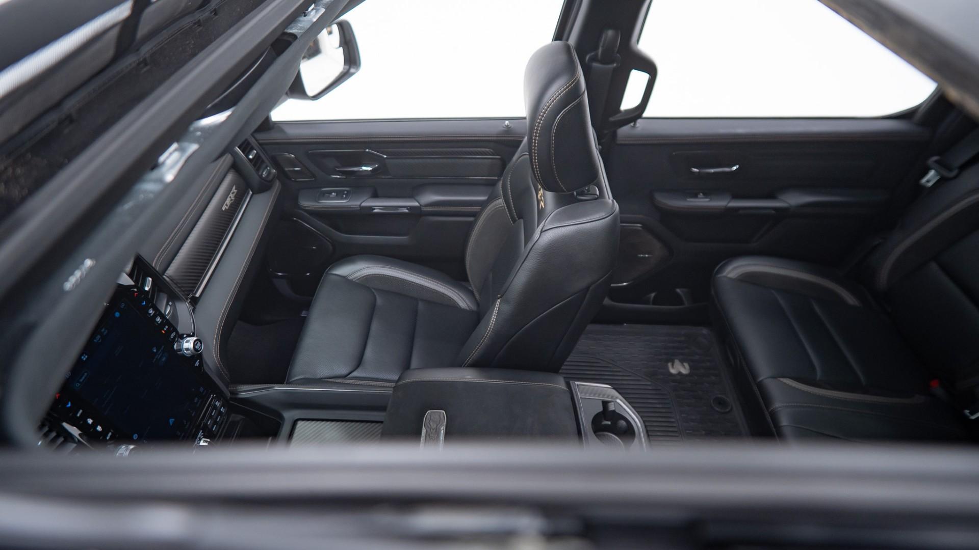 2022 RAM TRX in BRIGHT WHITE CLEARCOAT, photo 21 of 44