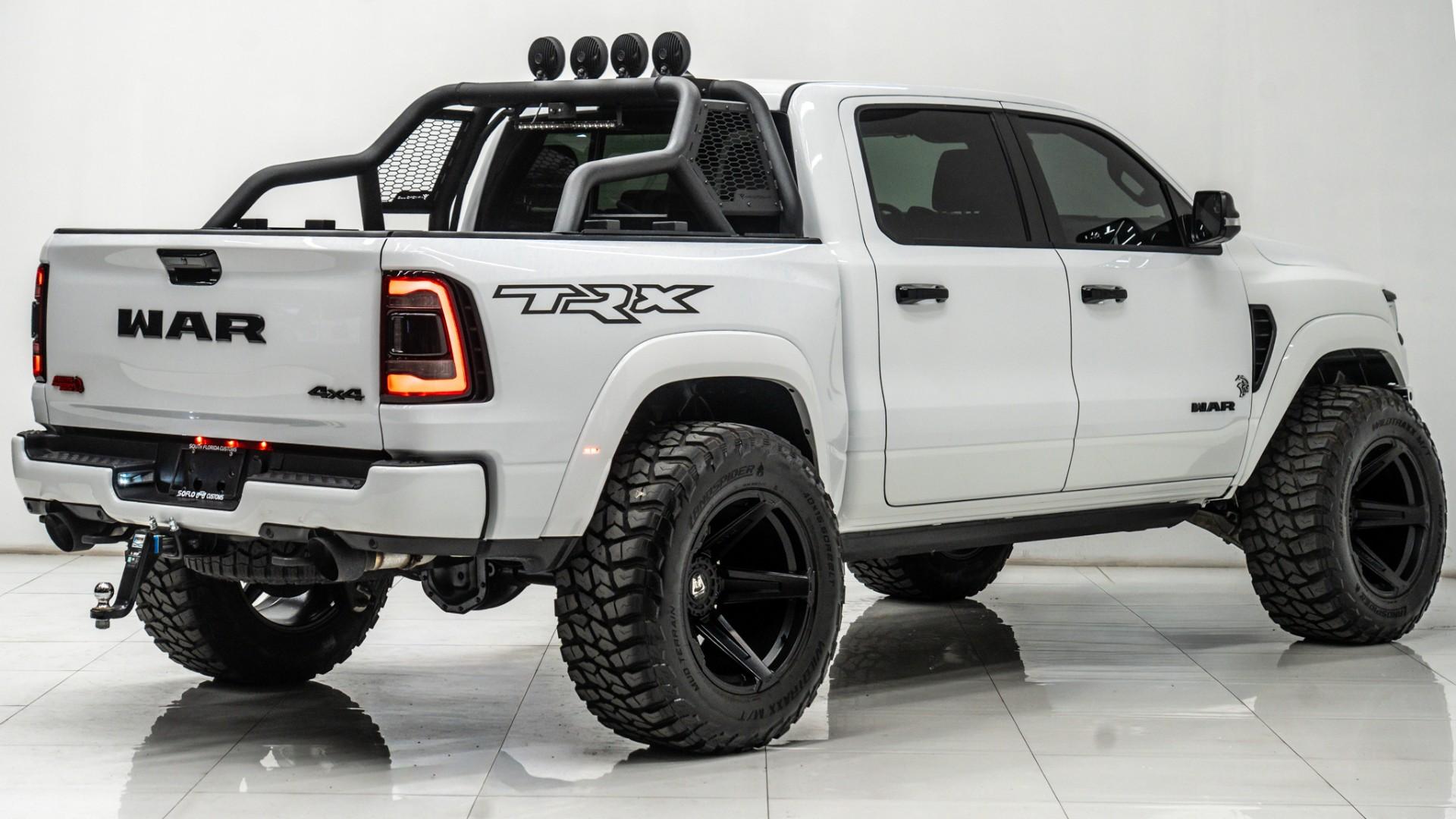 2022 RAM TRX in BRIGHT WHITE CLEARCOAT, photo 7 of 44
