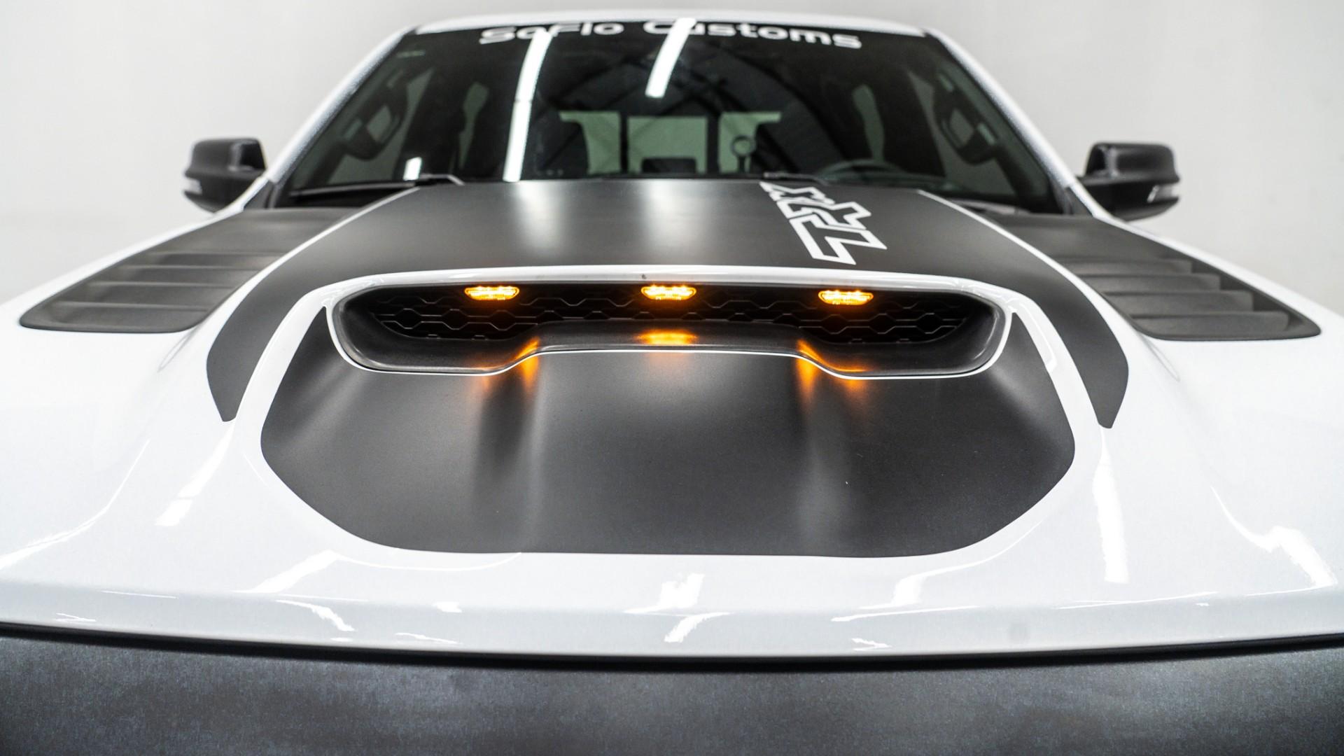 2022 RAM TRX in BRIGHT WHITE CLEARCOAT, photo 16 of 44