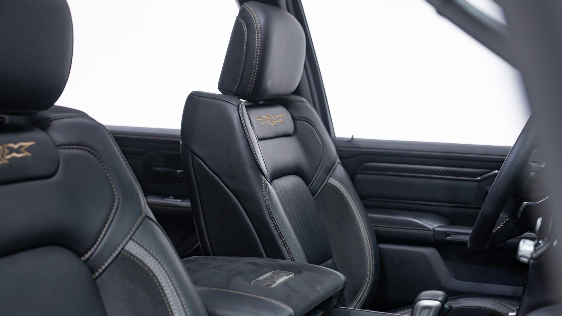 2022 RAM TRX in BRIGHT WHITE CLEARCOAT, photo 31 of 44