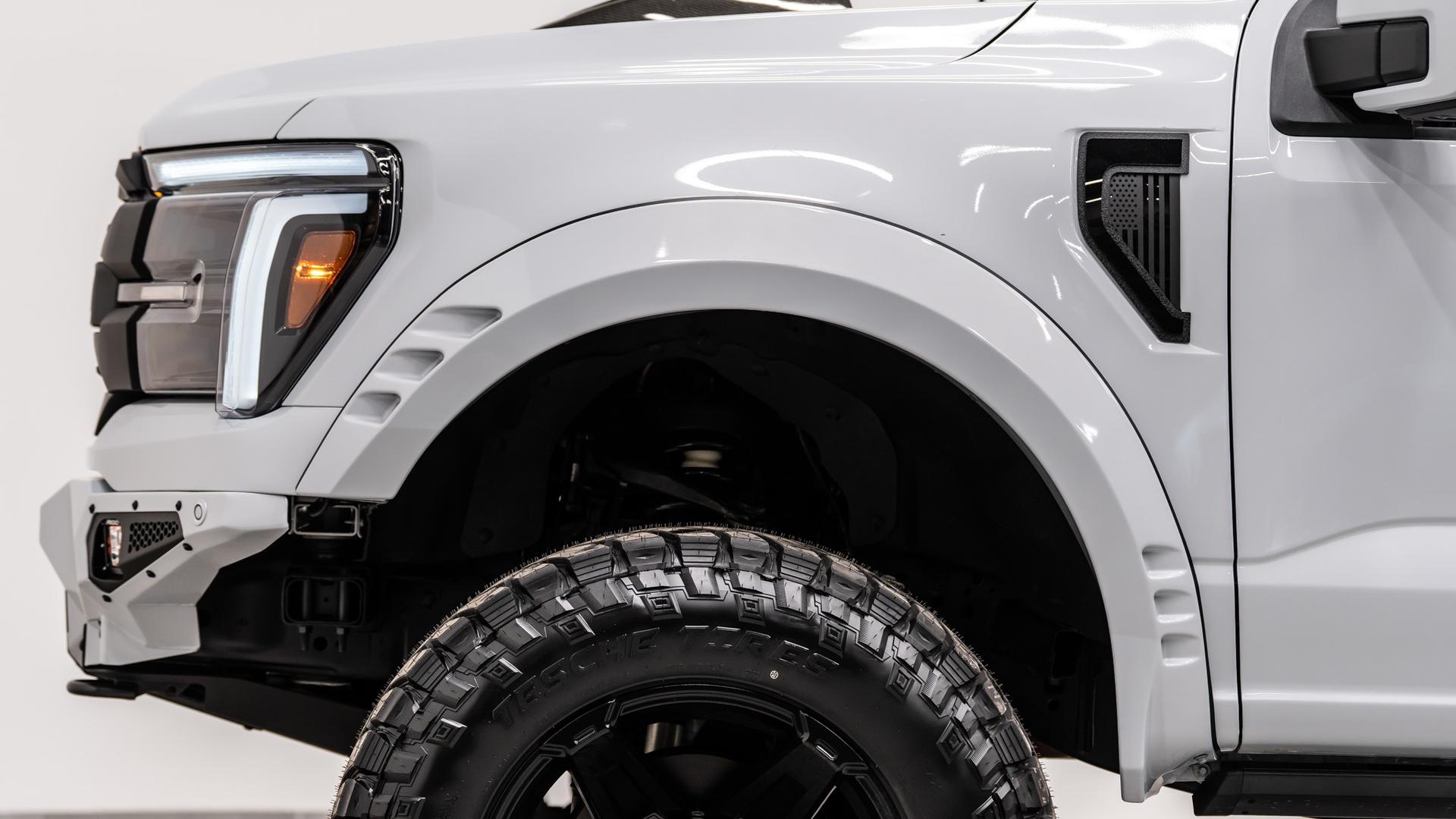 2025 FORD F-150 in White, photo 20 of 46