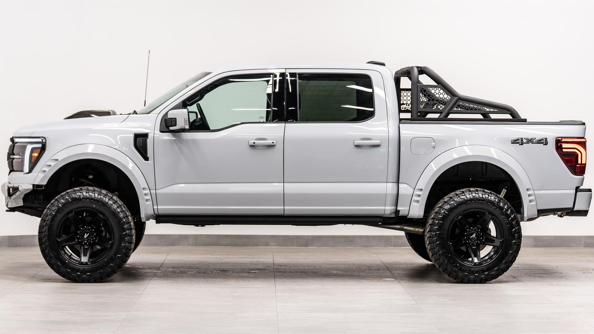 2025 FORD F-150 in White, photo 11 of 46
