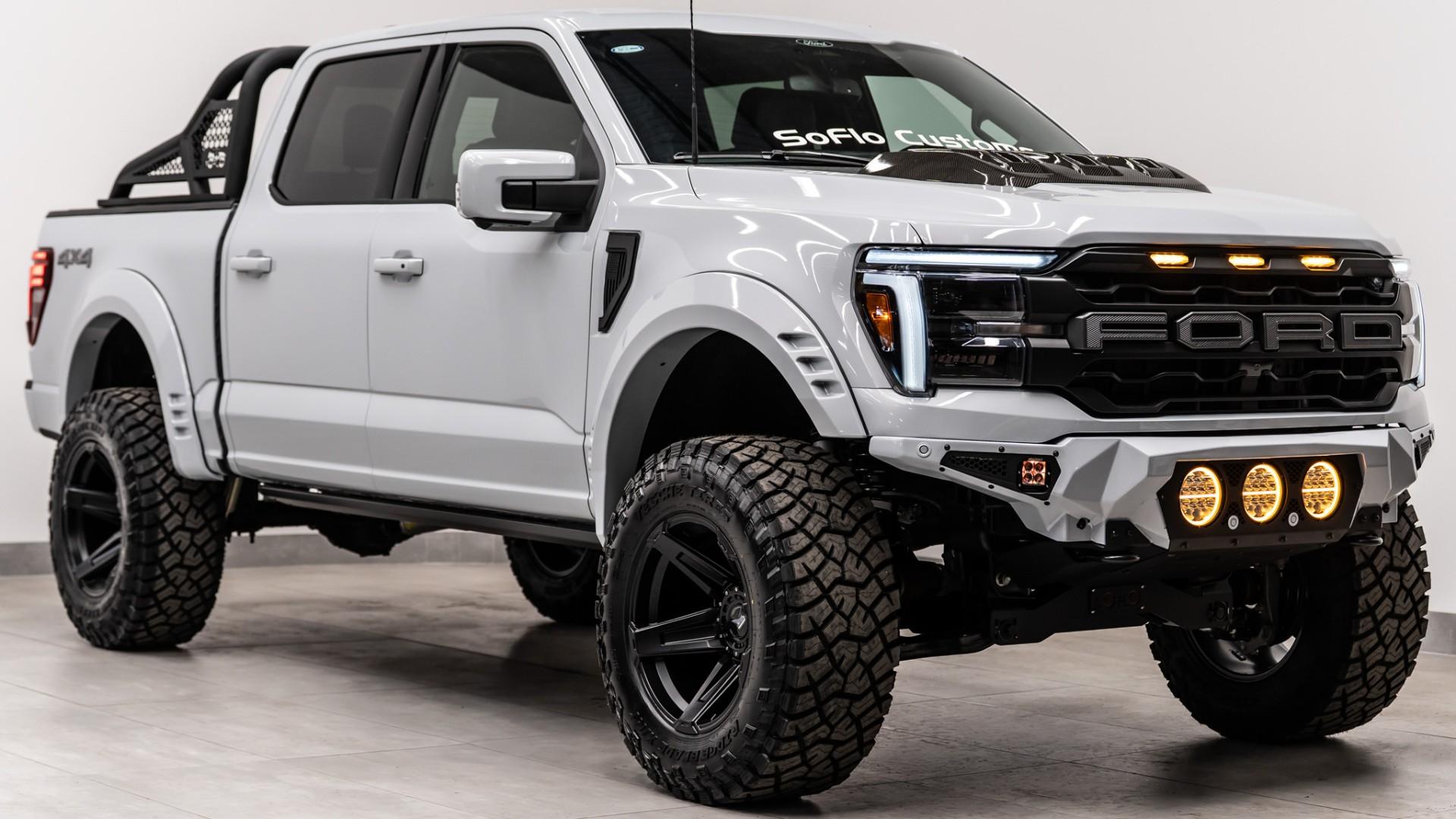 2025 FORD F-150 in White, photo 5 of 46