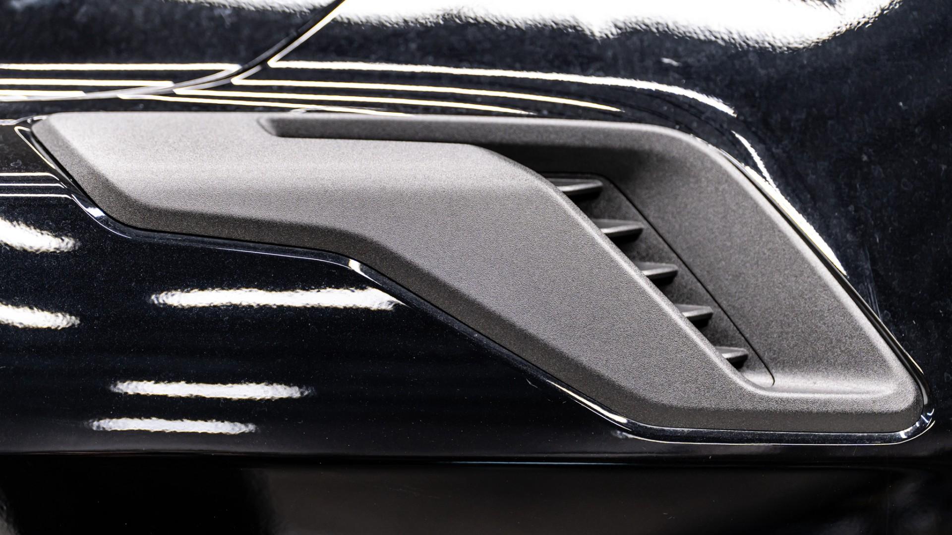 2025 FORD F-150 RAPTOR R in Black, photo 15 of 53