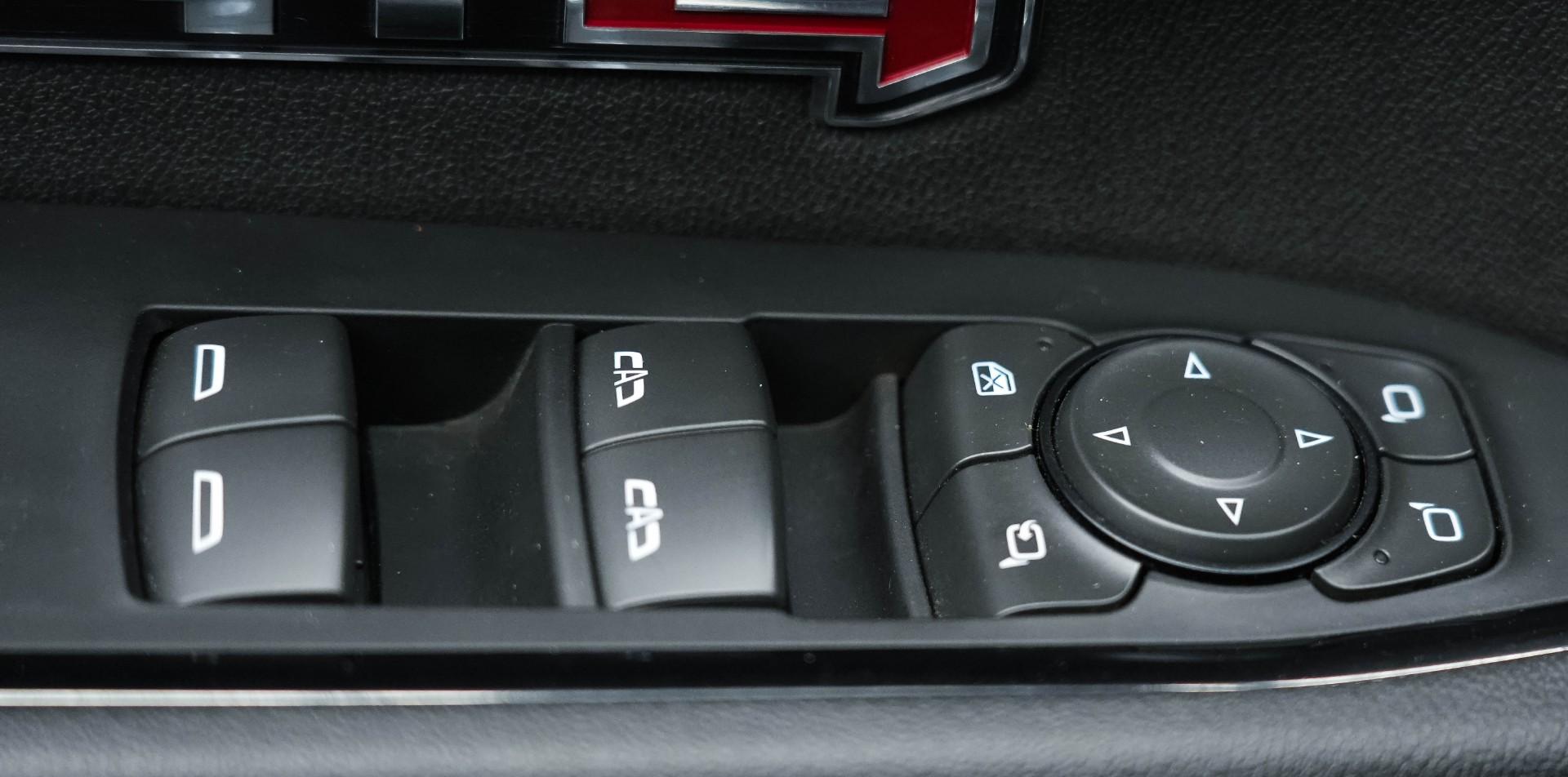 2025 GMC SIERRA 1500 in Black, photo 44 of 50