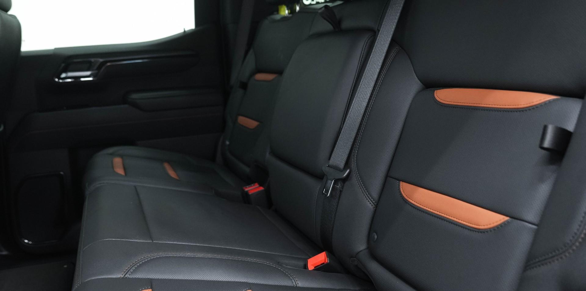 2025 GMC SIERRA 1500 in Black, photo 30 of 50