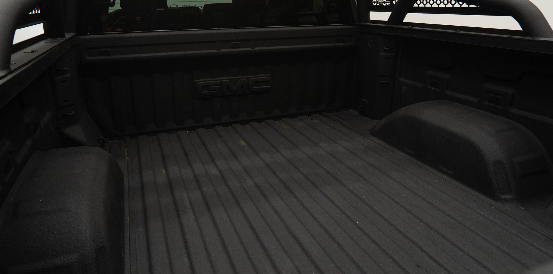 2025 GMC SIERRA 1500 in Black, photo 8 of 50