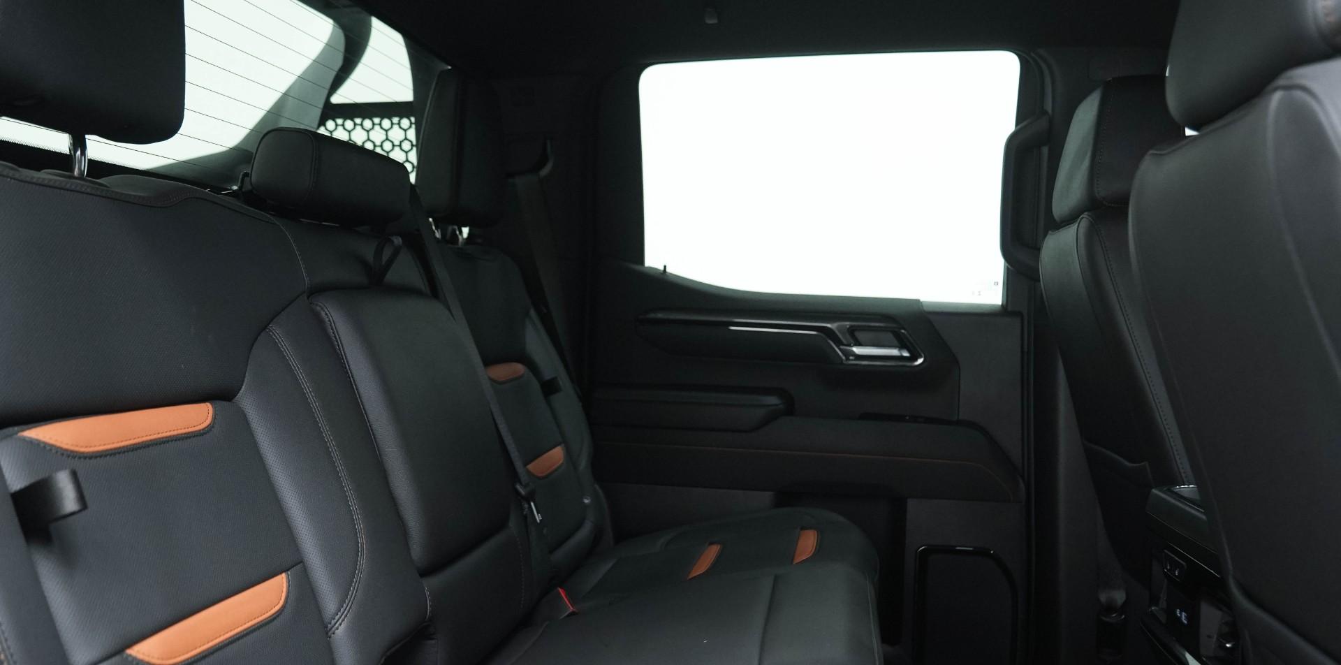 2025 GMC SIERRA 1500 in Black, photo 36 of 50