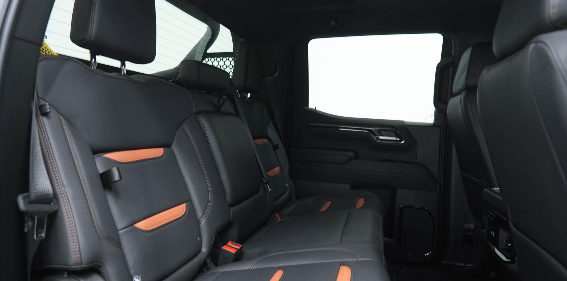 2025 GMC SIERRA 1500 in Black, photo 37 of 50