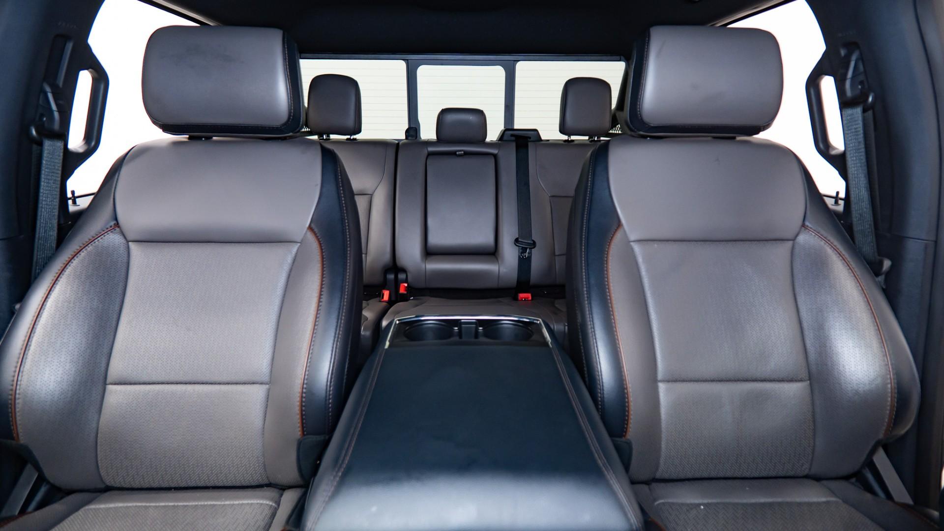 2024 FORD F-150 LARIAT in Black, photo 3 of 45