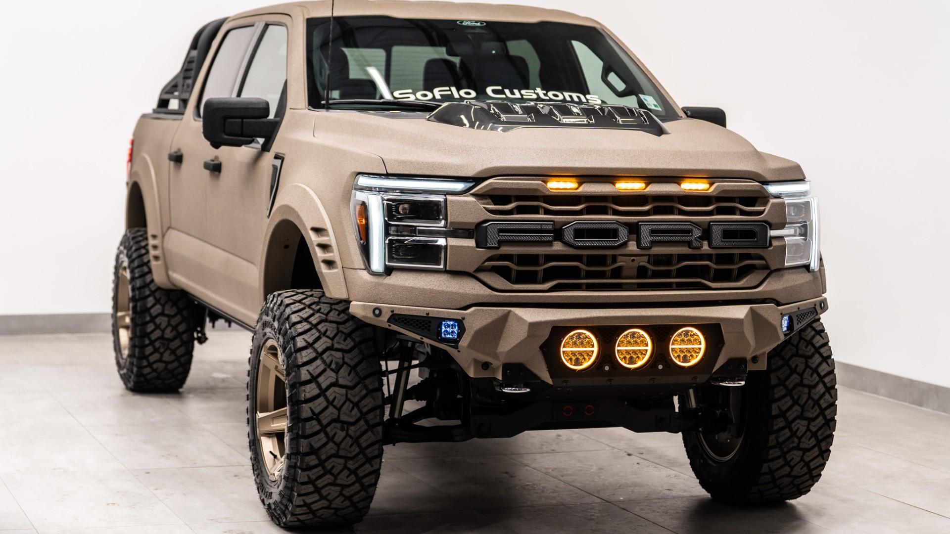 2024 FORD F-150 LARIAT in Tan, photo 5 of 33