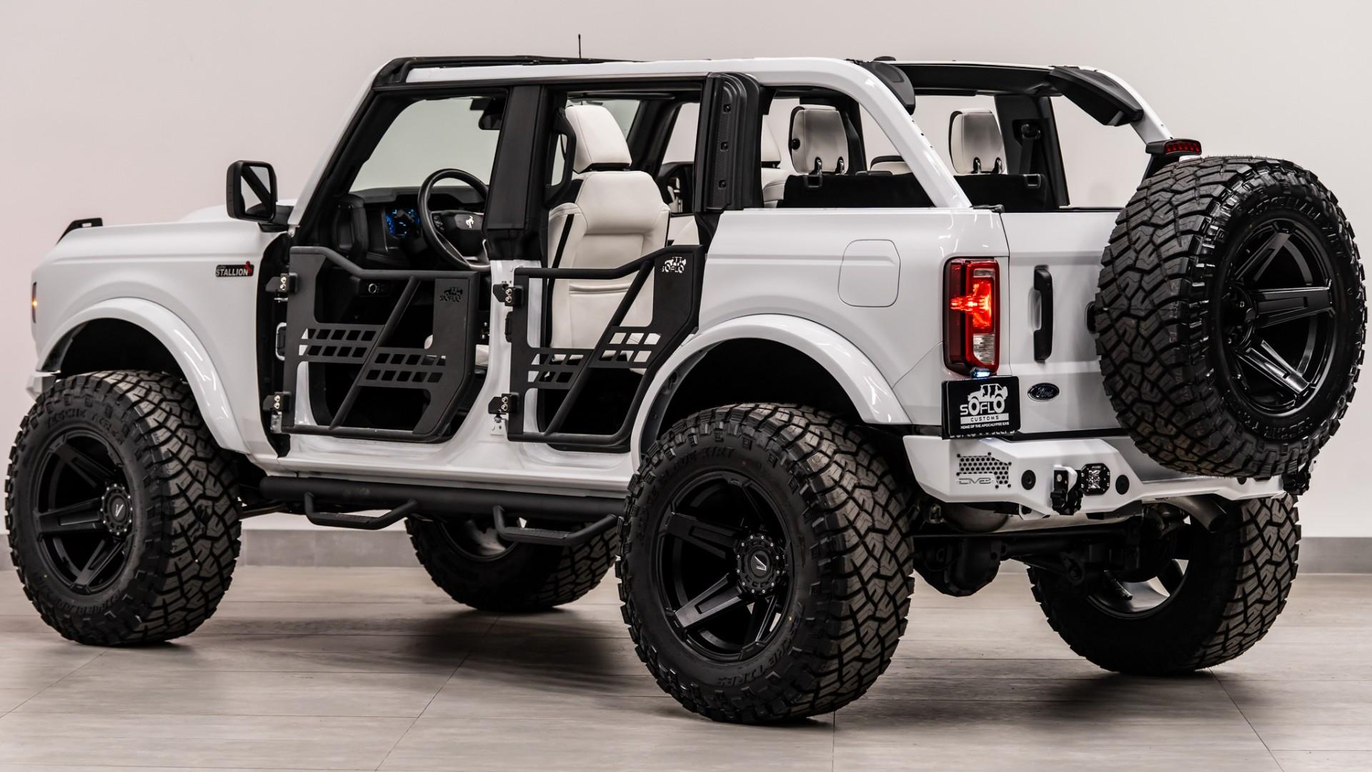 2025 FORD BRONCO in White, photo 14 of 47