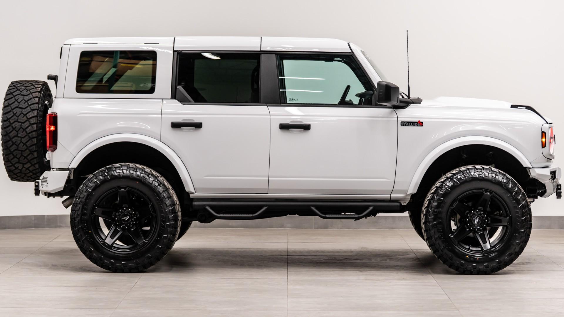 2025 FORD BRONCO in White, photo 6 of 47