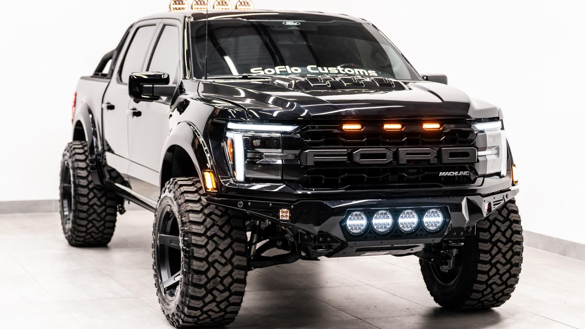 2025 FORD F-150 LARIAT in Black, photo 5 of 57