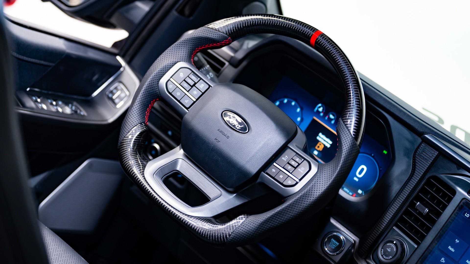 2025 FORD F-150 LARIAT in Black, photo 53 of 57