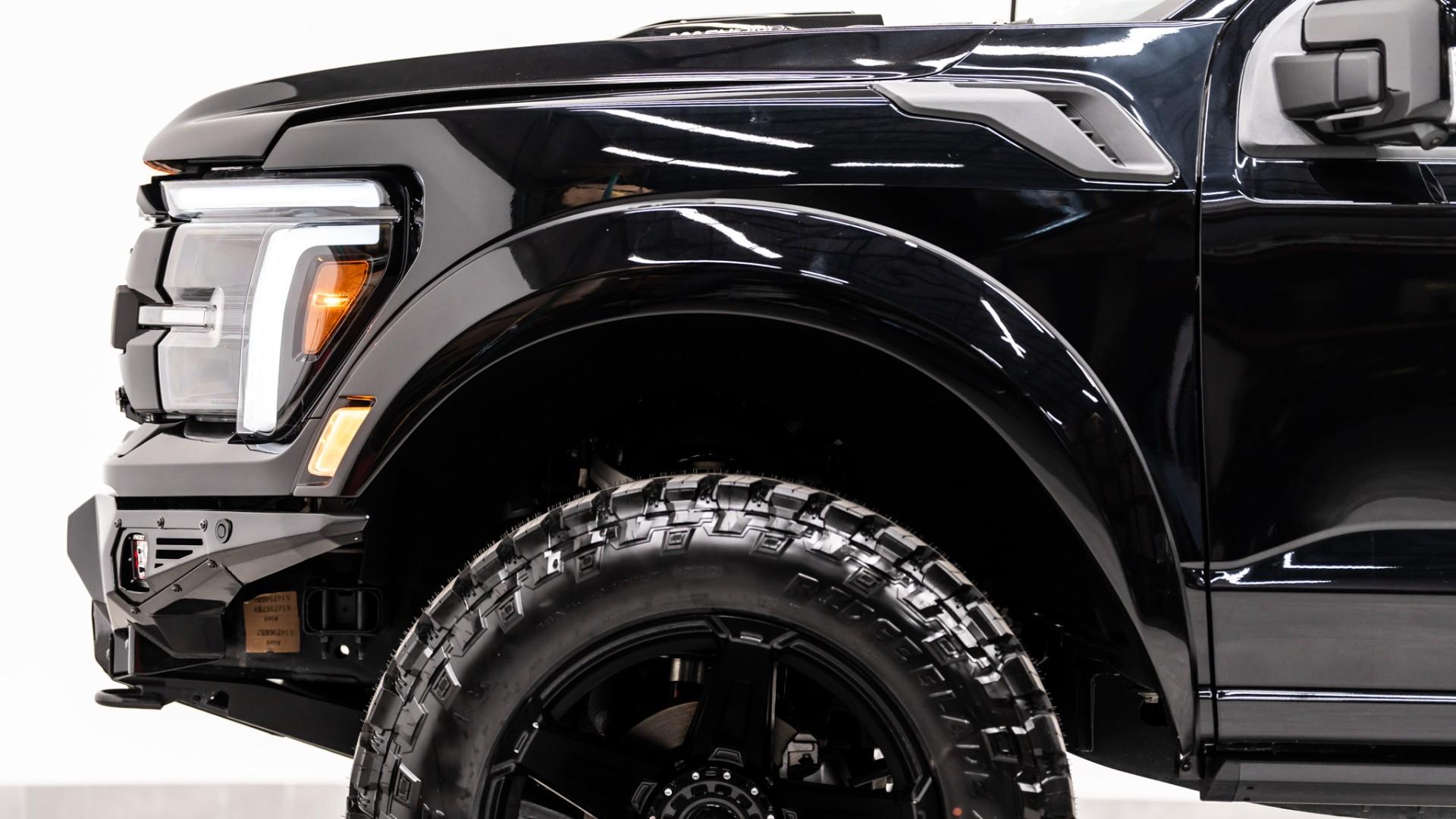 2025 FORD F-150 LARIAT in Black, photo 17 of 57
