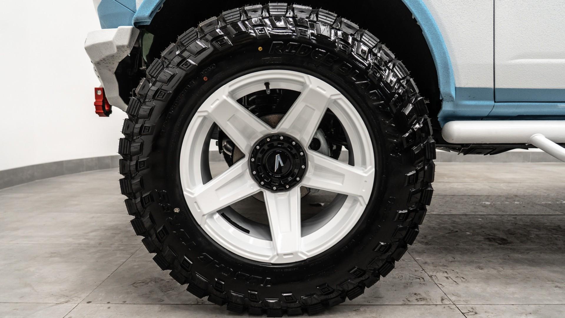 2025 FORD BRONCO in Baby Blue, photo 15 of 54