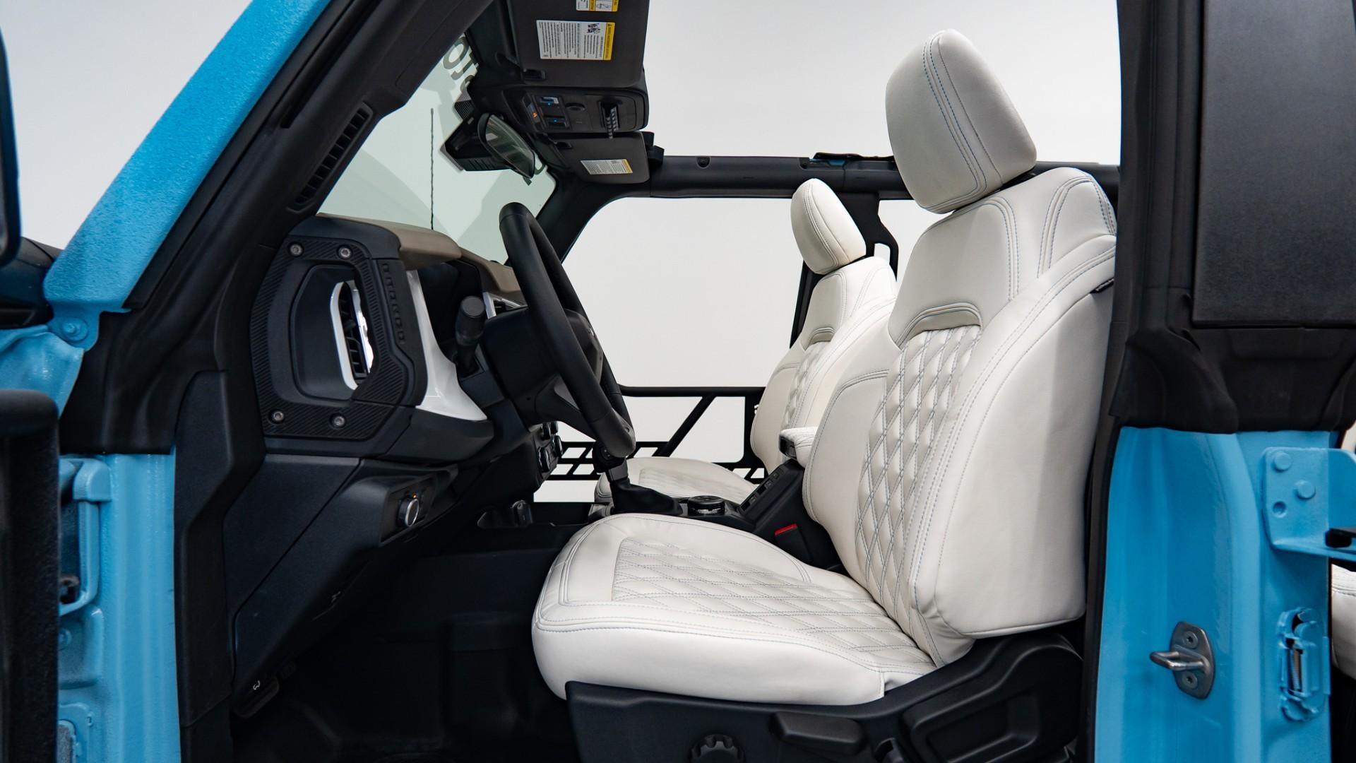 2025 FORD BRONCO in Baby Blue, photo 35 of 46