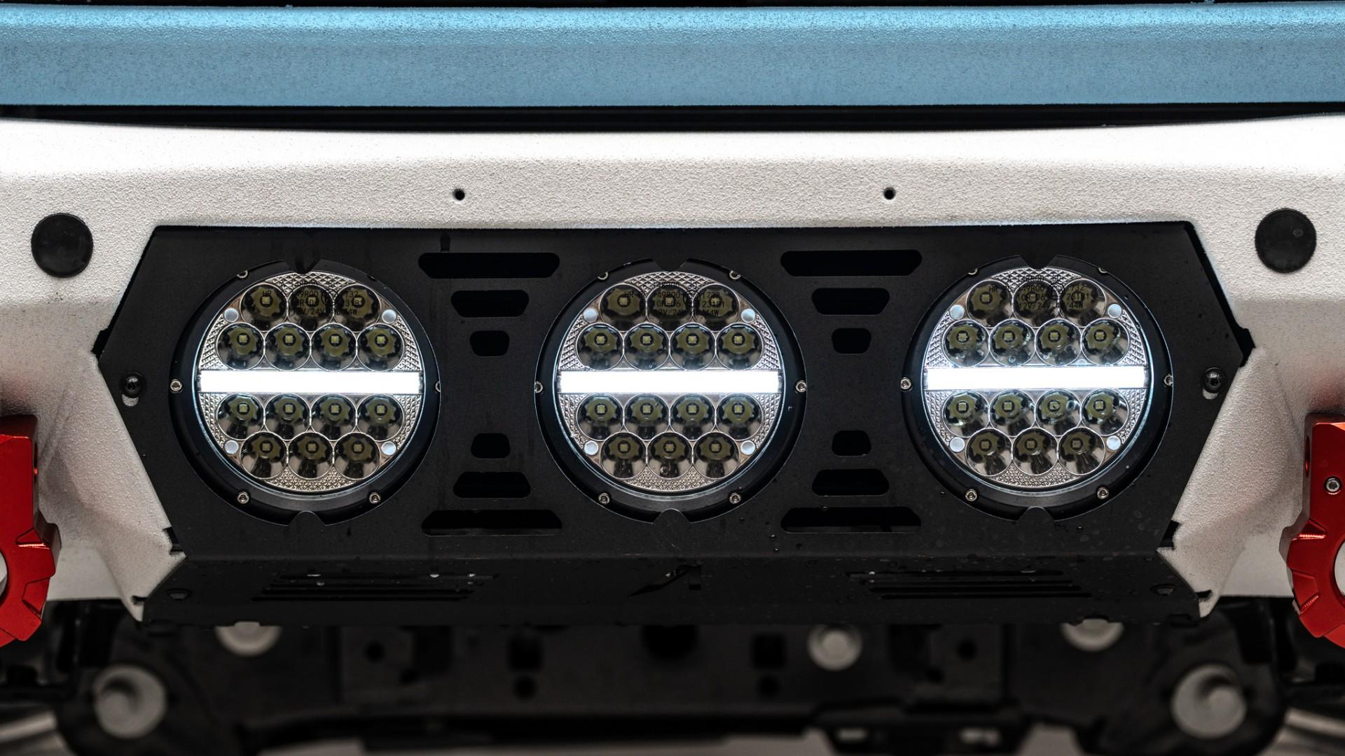 2025 FORD BRONCO in Baby Blue, photo 23 of 46