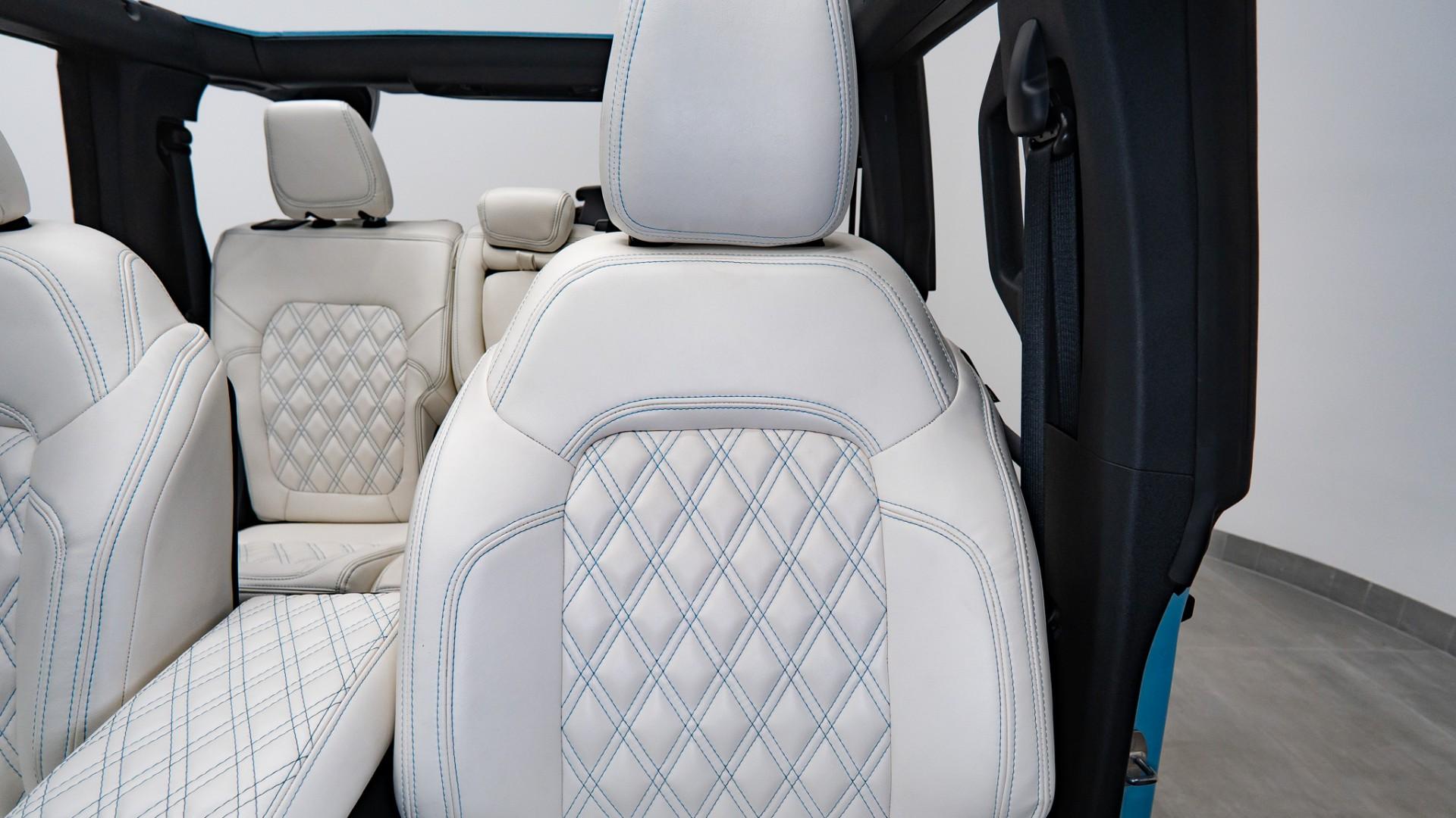 2025 FORD BRONCO in Baby Blue, photo 39 of 46