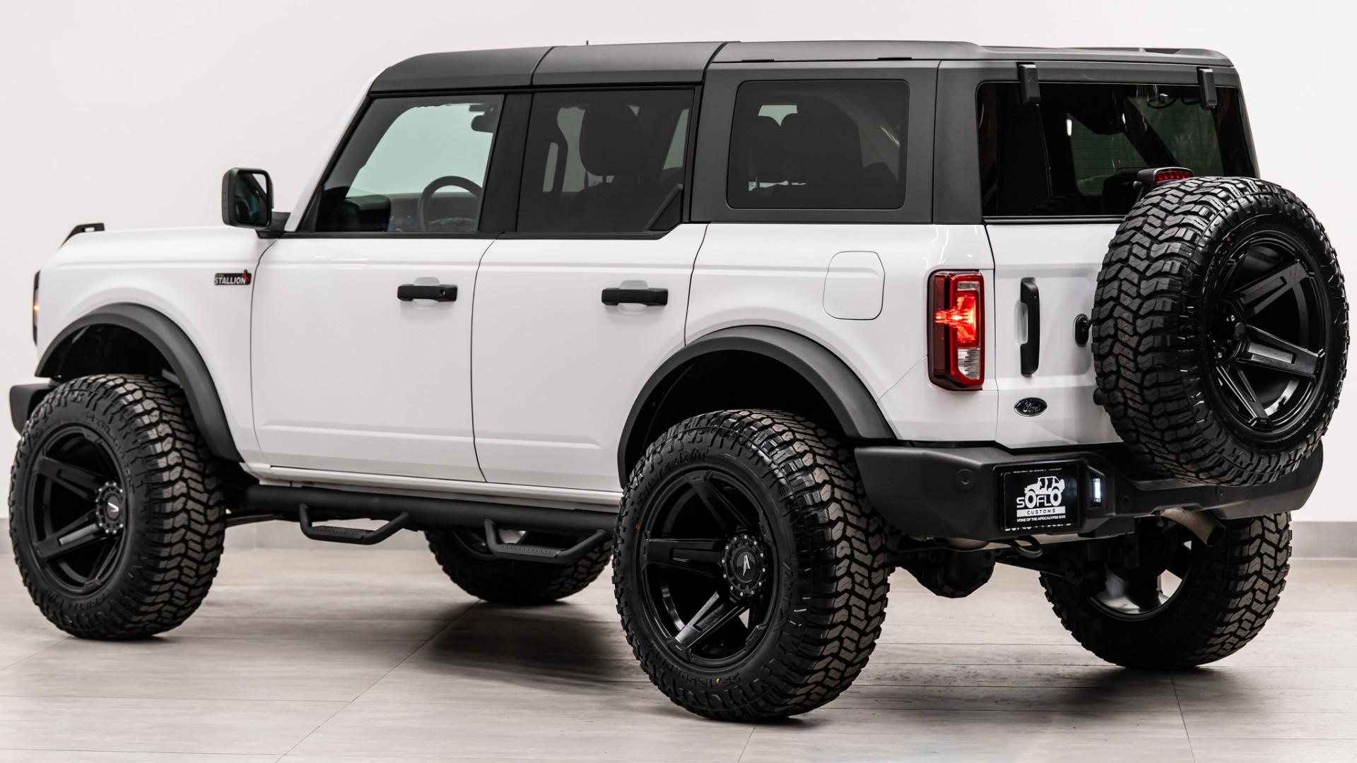 2025 FORD BRONCO in White, photo 10 of 48