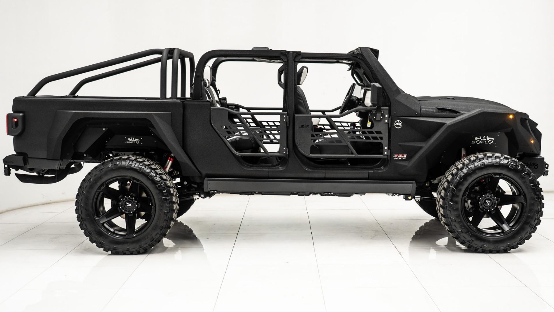 2025 JEEP GLADIATOR in Black, photo 35 of 48