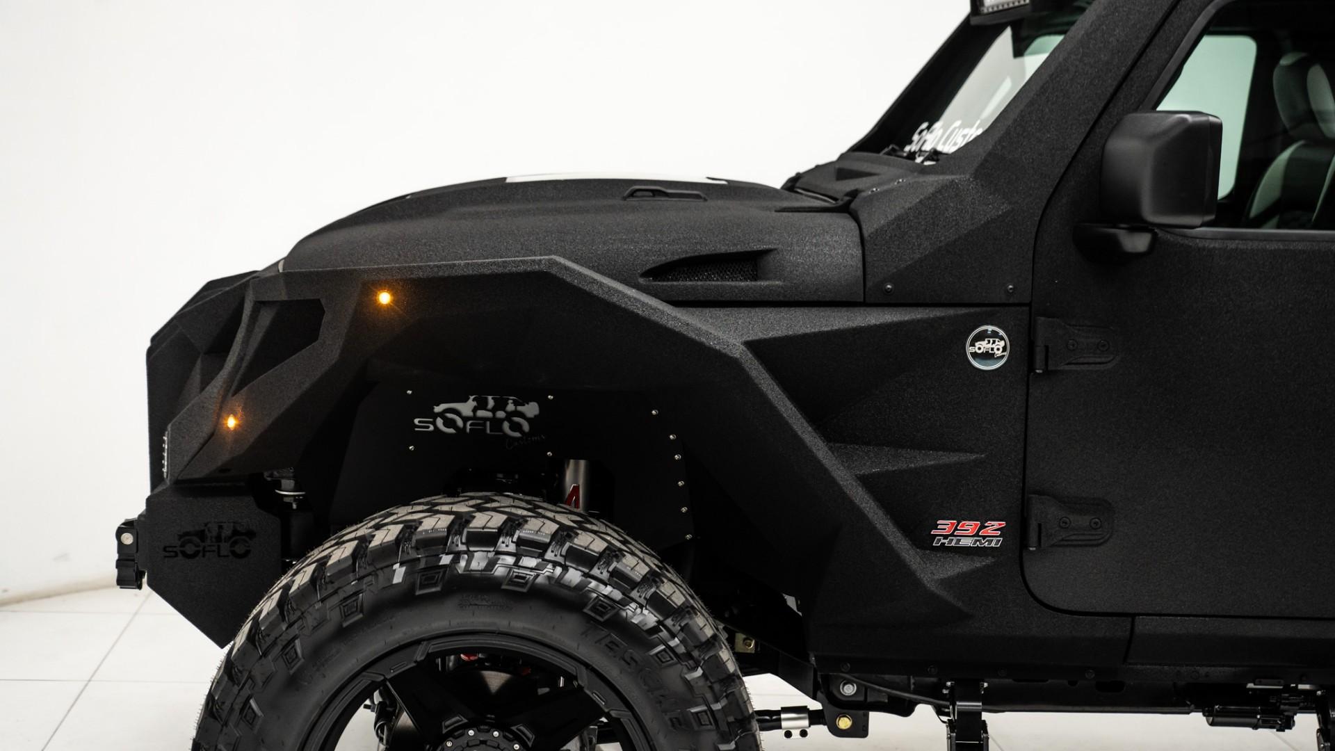 2025 JEEP GLADIATOR in Black, photo 19 of 48
