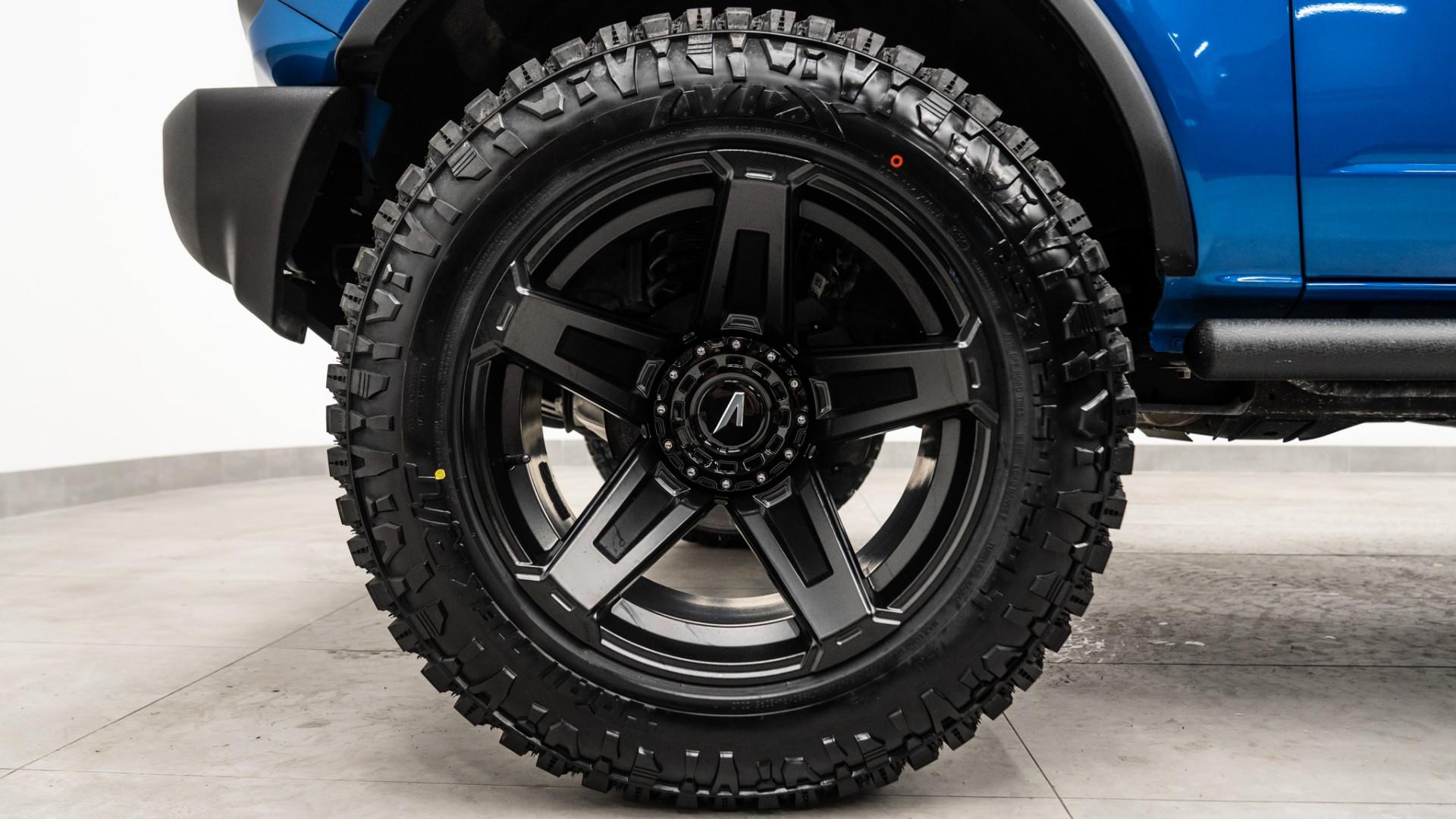2024 FORD BRONCO in Blue, photo 17 of 44