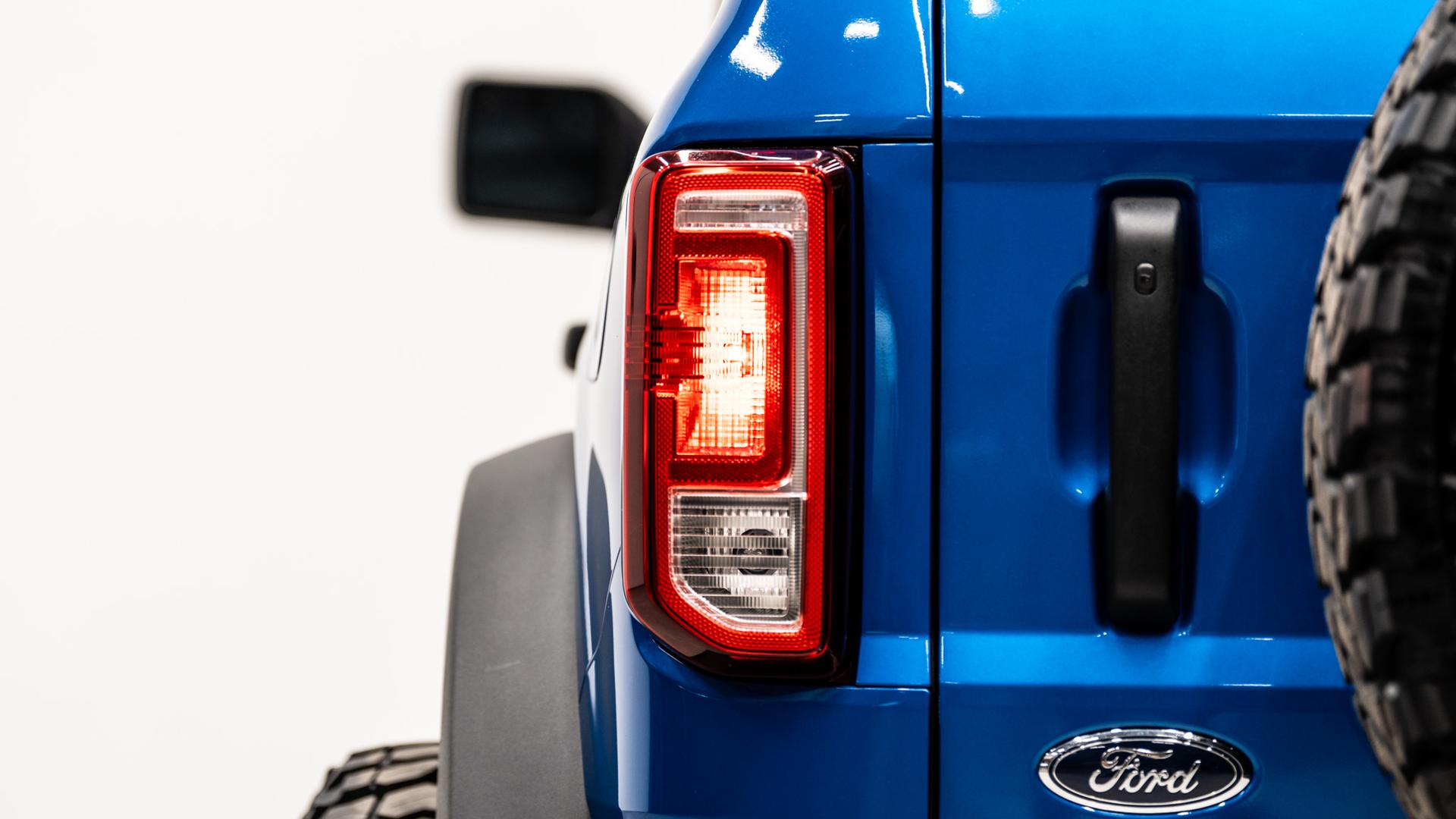 2024 FORD BRONCO in Blue, photo 10 of 44