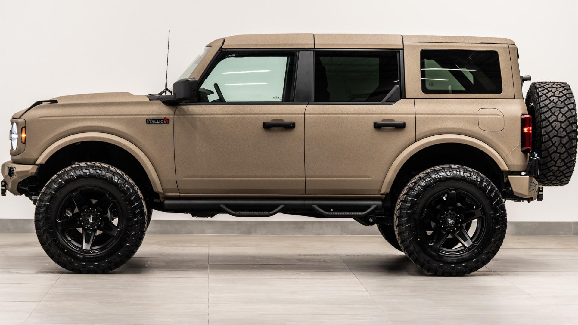 2025 FORD BRONCO in Tan, photo 17 of 60