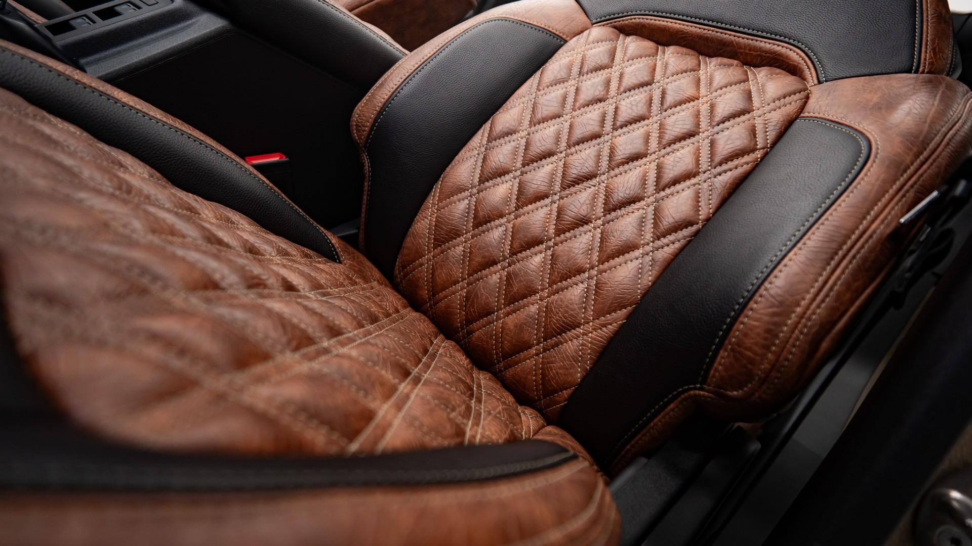 2025 FORD BRONCO in Tan, photo 43 of 60