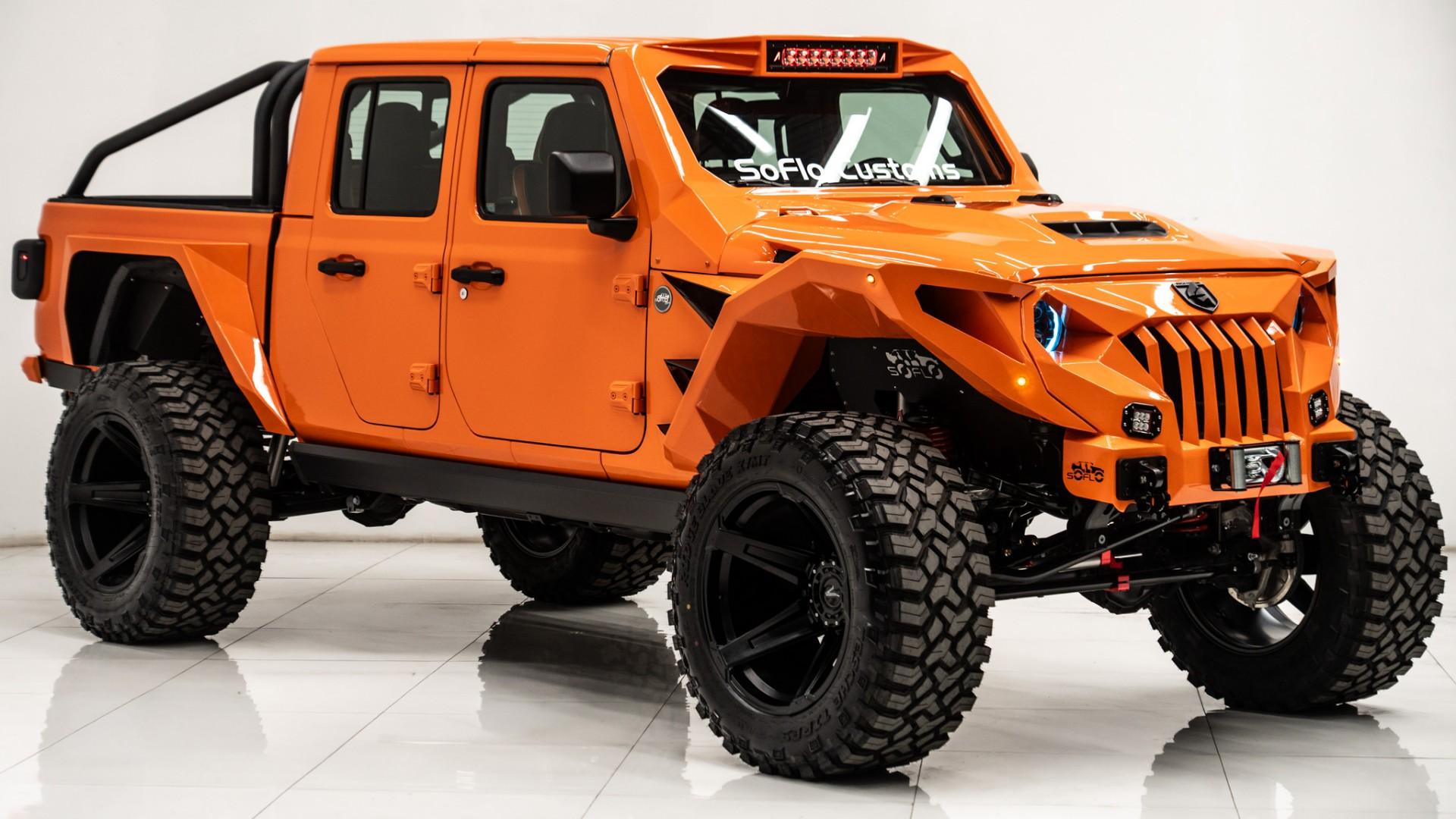 2025 JEEP GLADIATOR in Orange, photo 4 of 58