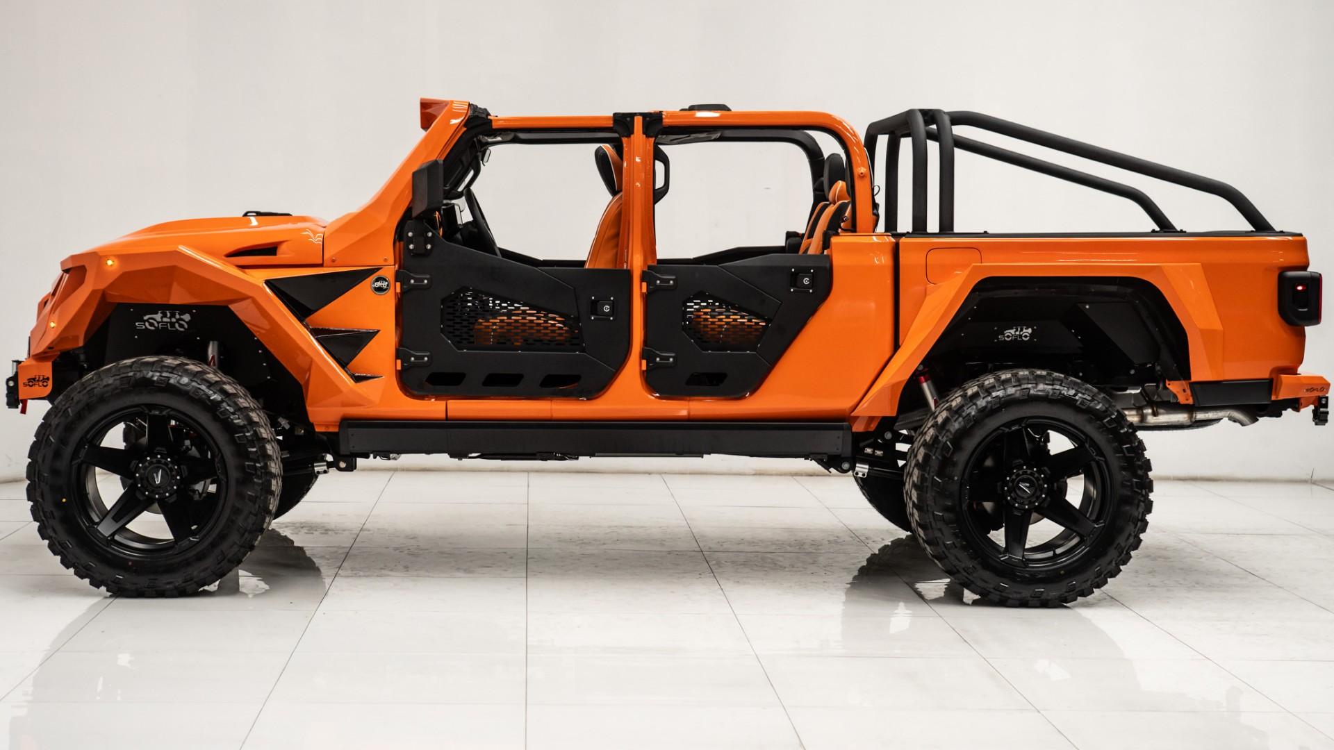2025 JEEP GLADIATOR in Orange, photo 33 of 58