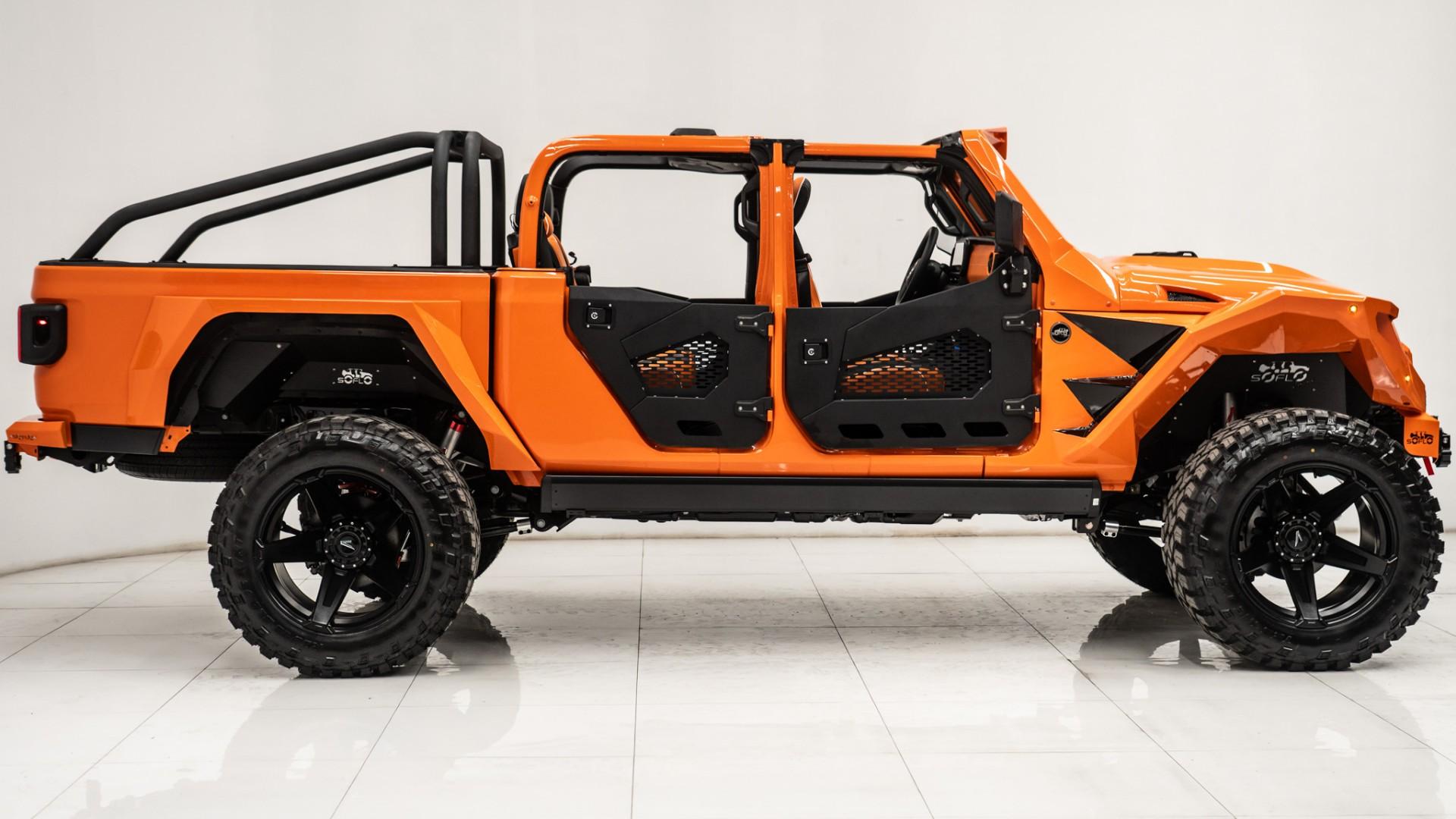 2025 JEEP GLADIATOR in Orange, photo 30 of 58