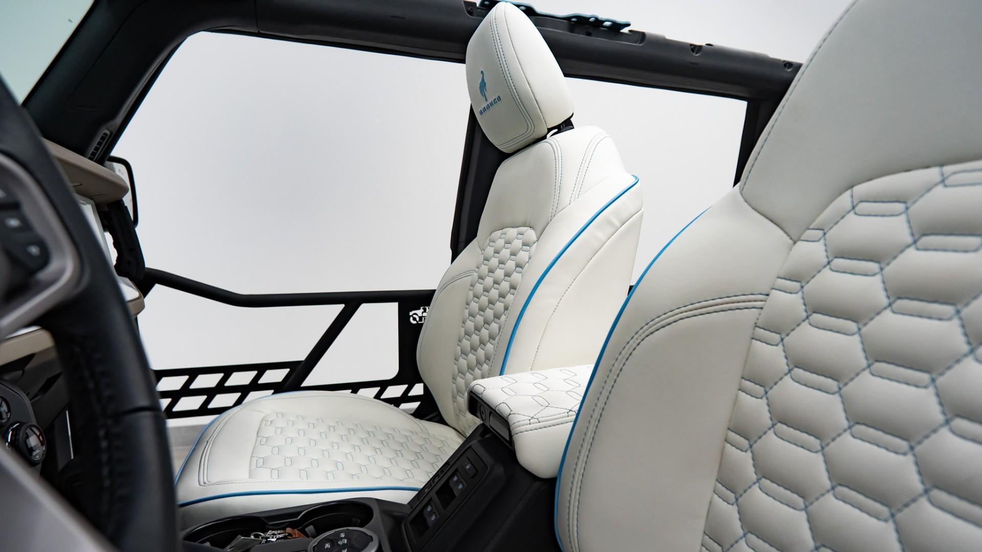2025 FORD BRONCO in Baby Blue, photo 20 of 45