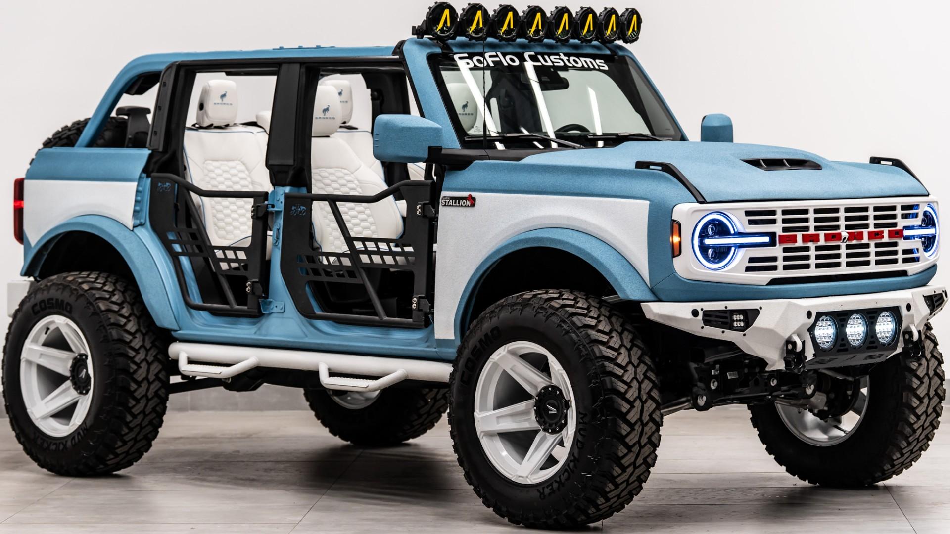 2025 FORD BRONCO in Baby Blue, photo 13 of 45