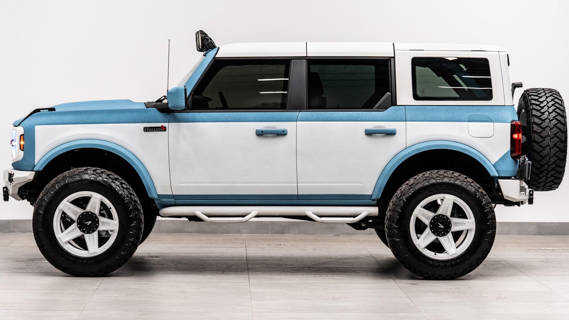 2025 FORD BRONCO in Baby Blue, photo 11 of 45