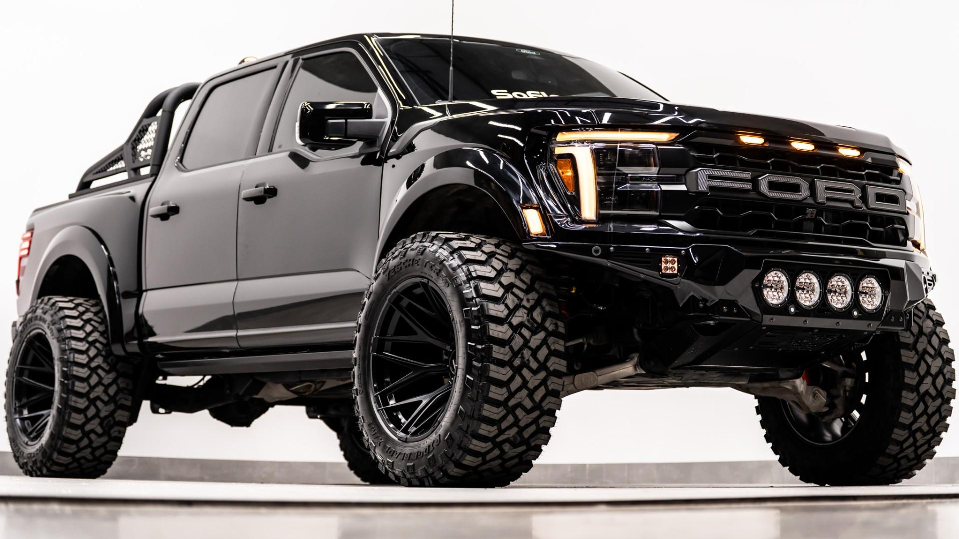 2025 FORD F-150 RAPTOR in Black, photo 16 of 60