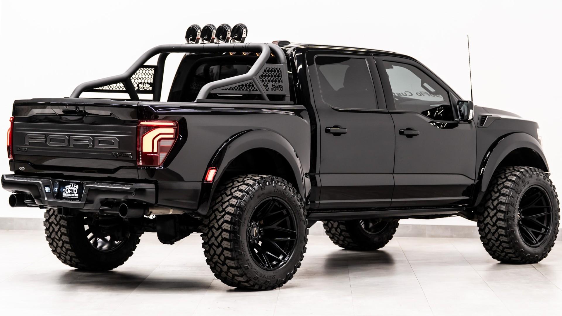 2025 FORD F-150 RAPTOR in Black, photo 8 of 60
