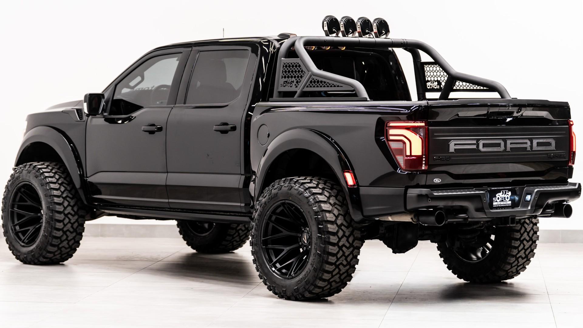 2025 FORD F-150 RAPTOR in Black, photo 10 of 60