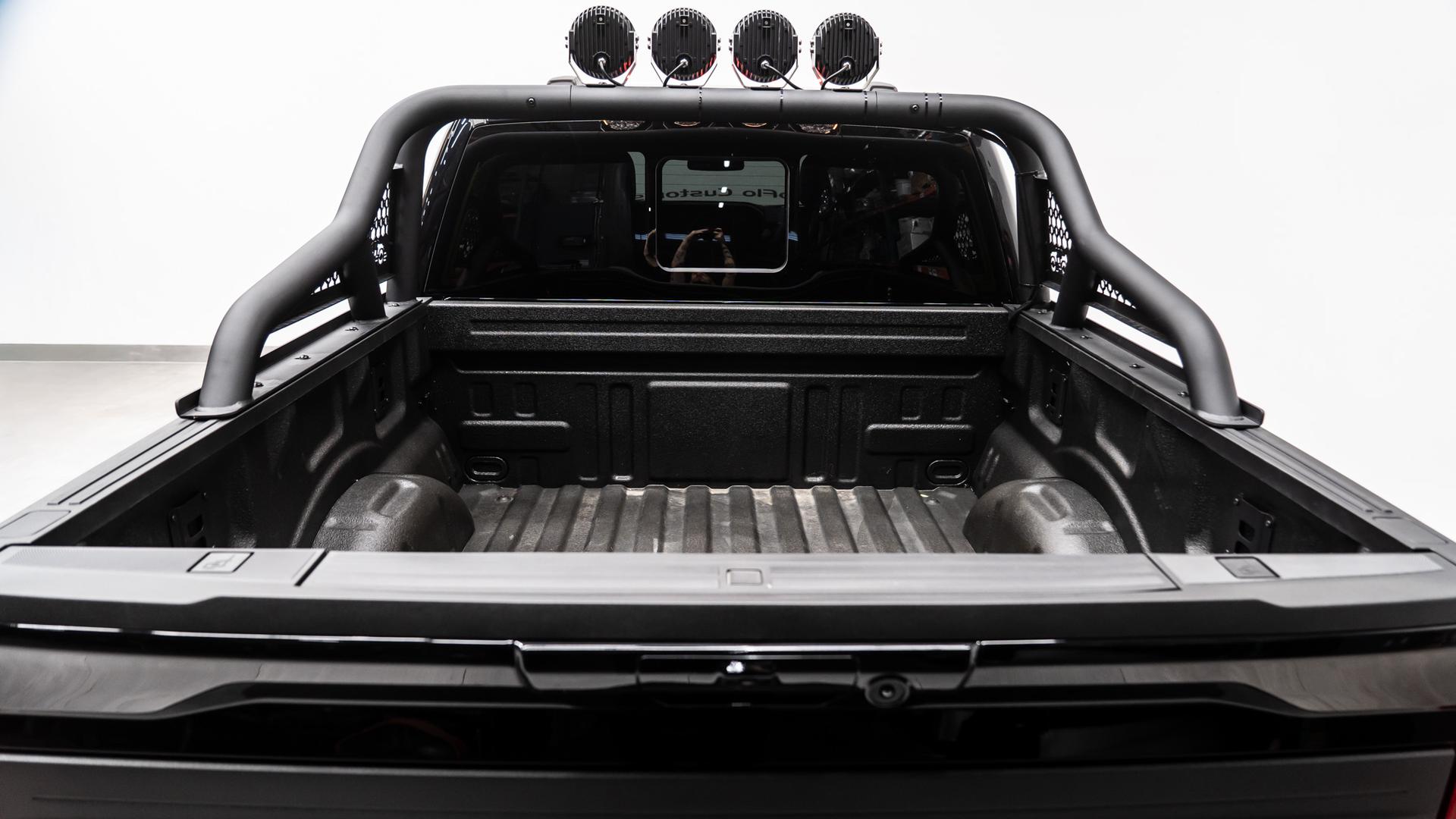 2025 FORD F-150 RAPTOR in Black, photo 28 of 60