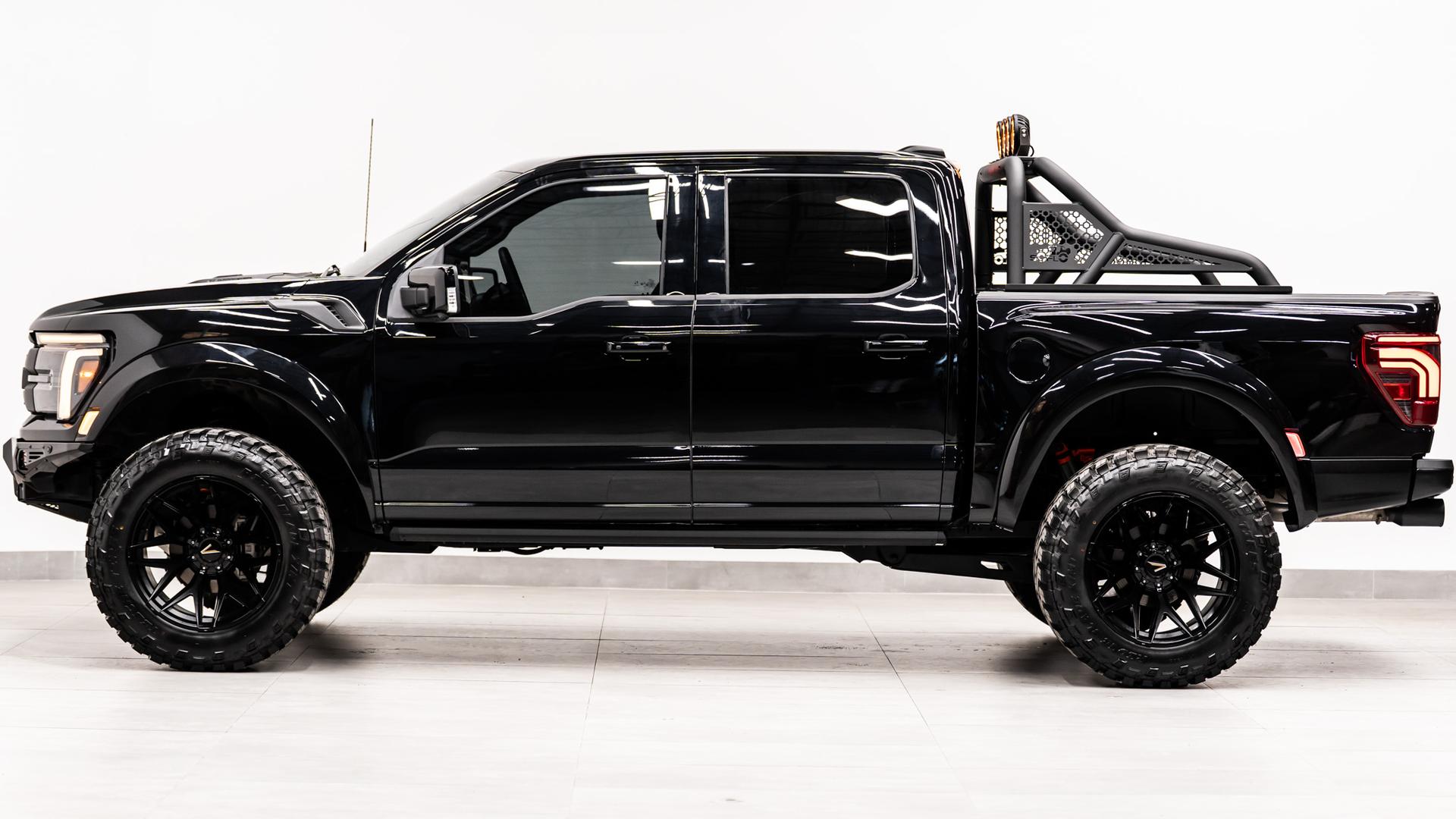 2025 FORD F-150 RAPTOR in Black, photo 11 of 60